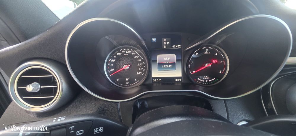 Mercedes-Benz C 300 h AMG Line - 21