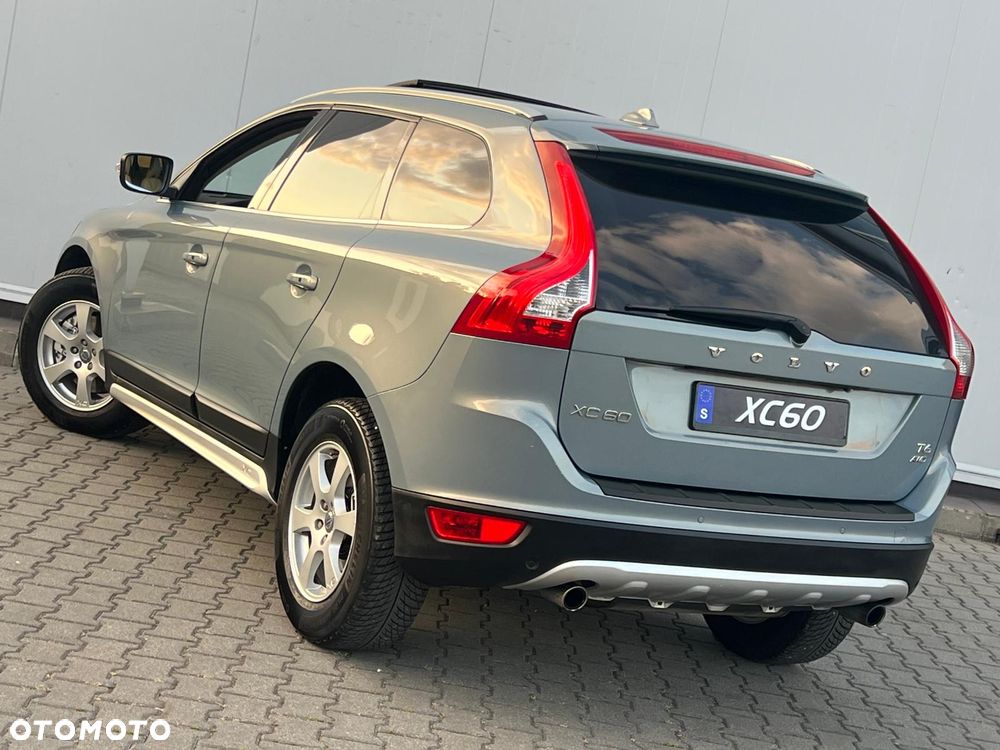 Volvo XC 60 T6 AWD Kinetic - 9