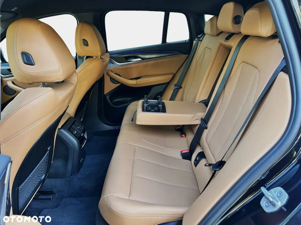 BMW X4 - 31
