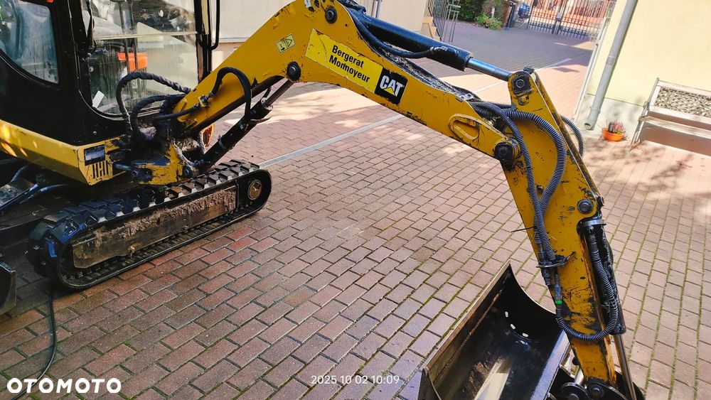 Caterpillar 301.8C - 3