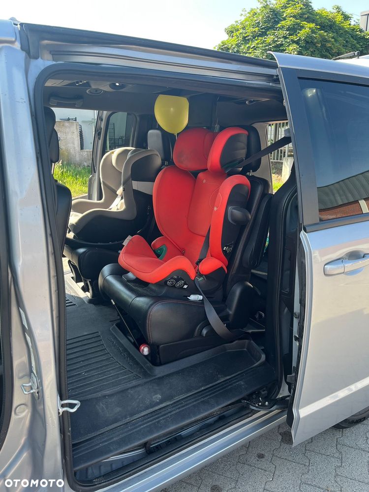 Dodge Grand Caravan - 8