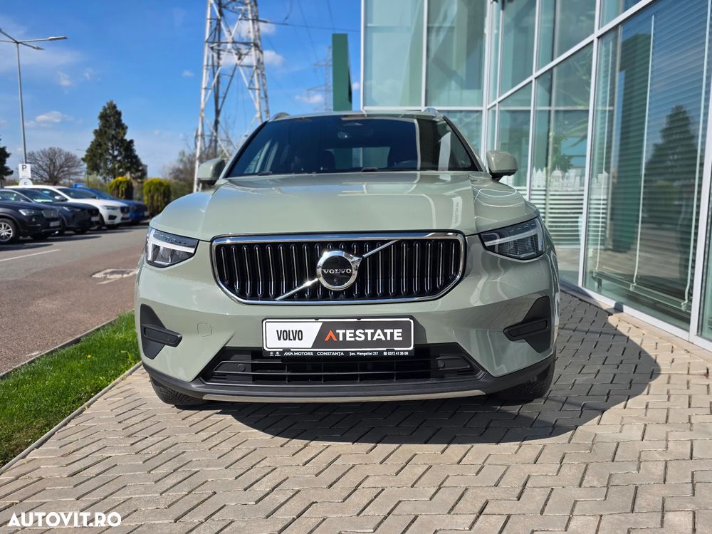 Volvo XC 40 B4 AT8 AWD Mild Hybrid Inscription - 3