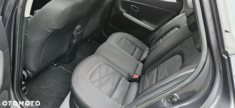 Kia Ceed 1.4 CVVT Dream-Team Edition - 22