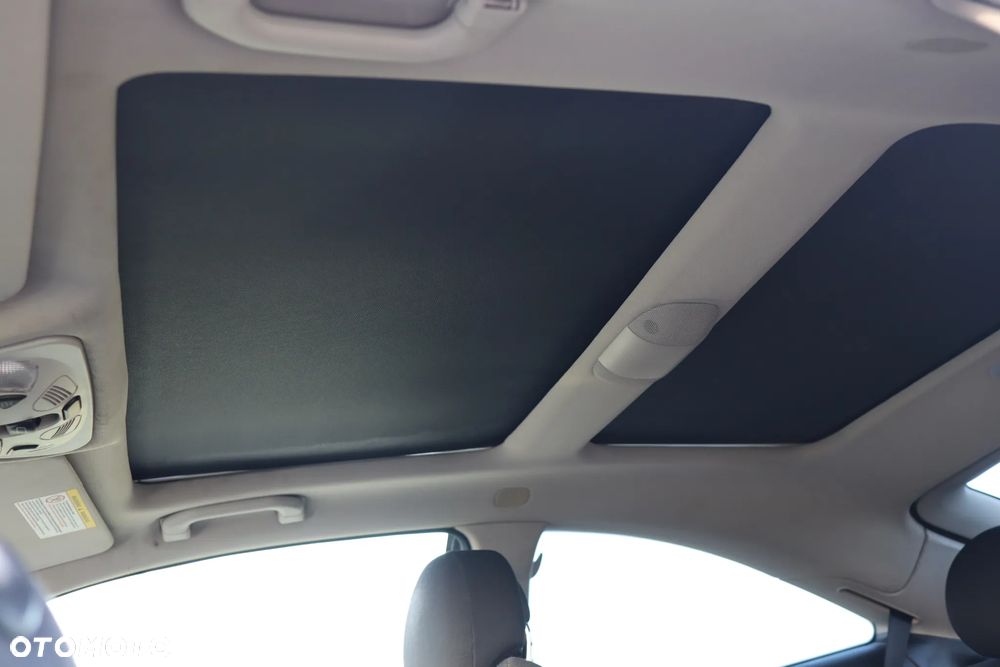 Mercedes-Benz Klasa C 230 Kompressor Sport Edition - 17