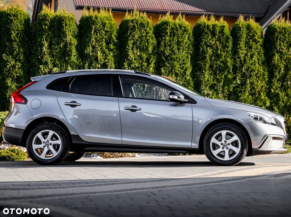 Volvo V40 Cross Country D2 Momentum - 6