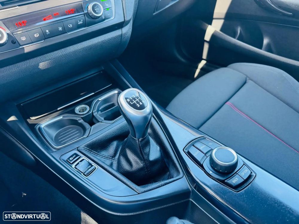 BMW 116 d EfficientDynamics Edition Sport Line - 30