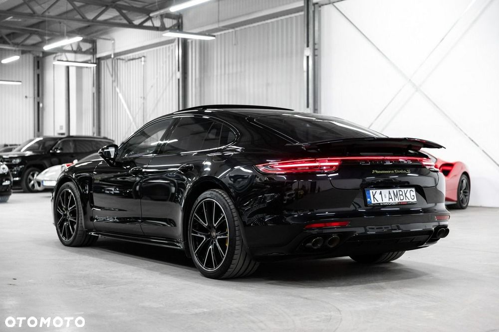 Porsche Panamera Turbo S E-Hybrid - 8