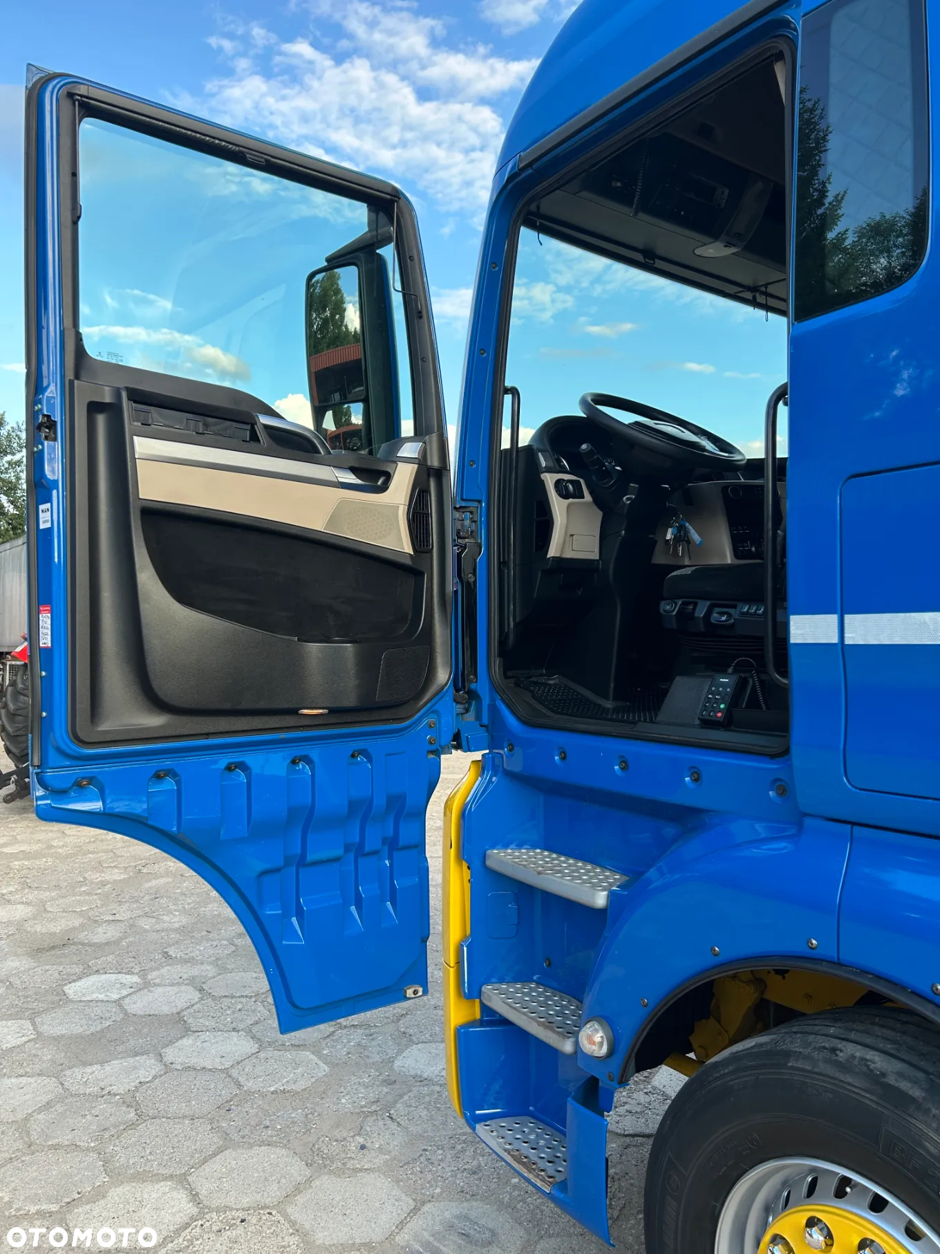 MAN TGX 26.460 KM / BDF 6x2 / AUTOMAT / RETARDER / 3 OSIE !! - 27