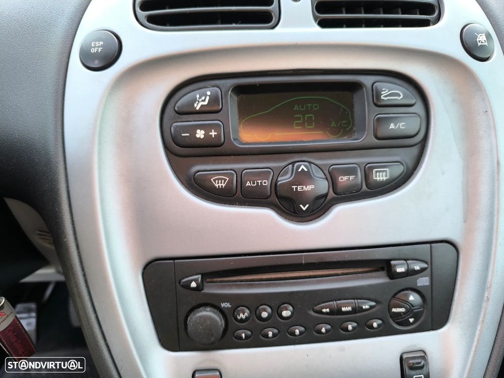 Citroën Xsara Picasso 1.6 HDi Premier Dynamique - 9