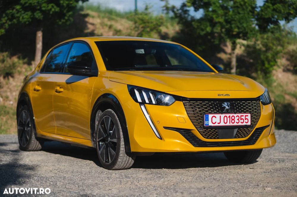 Peugeot 208 e-208 GT-Line - 15