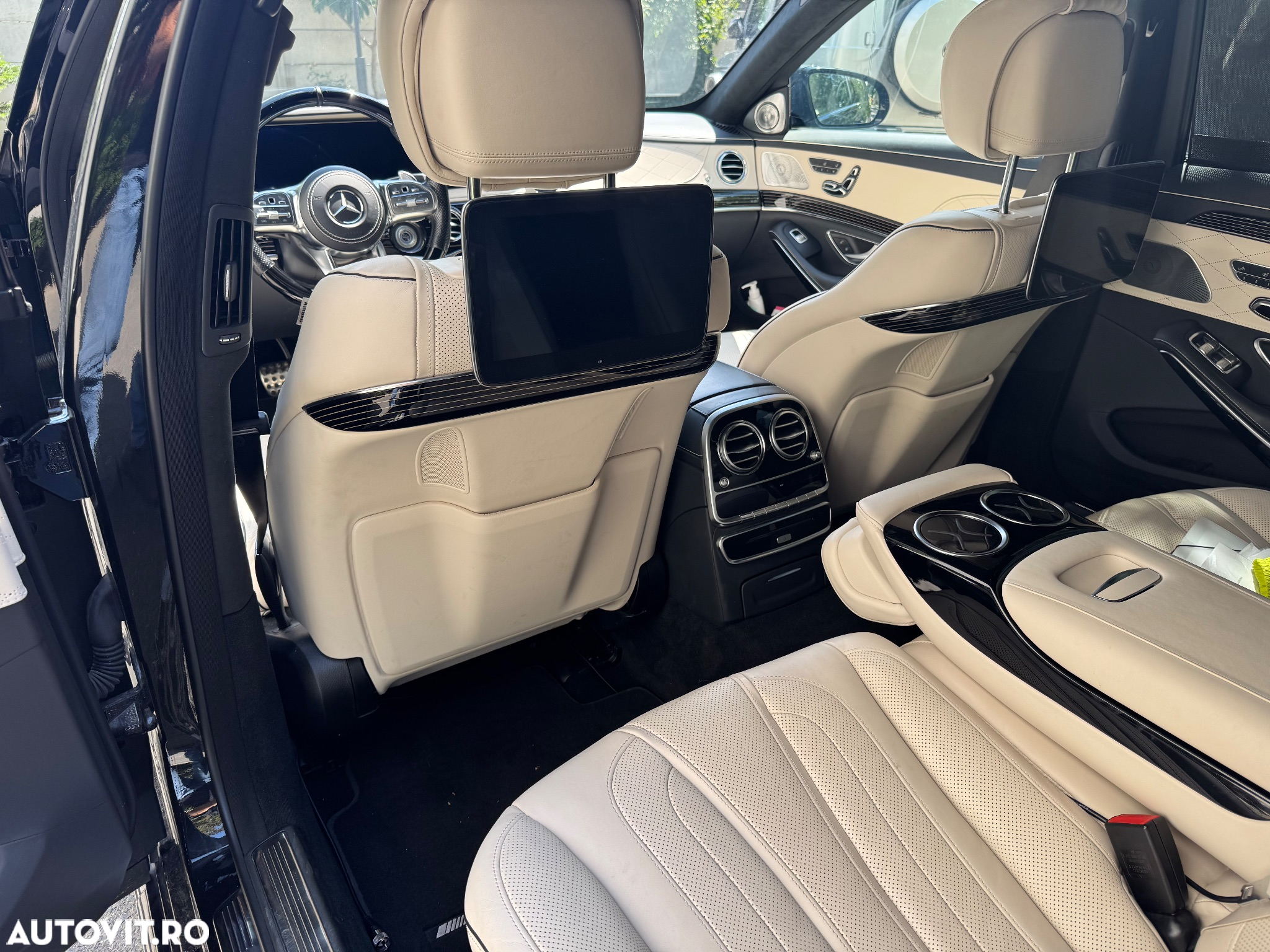Mercedes-Benz S 560 4Matic 9G-TRONIC - 13
