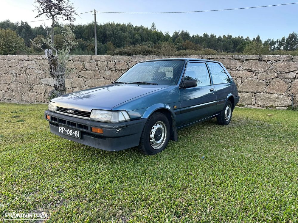 Toyota Starlet 1.0 - 1
