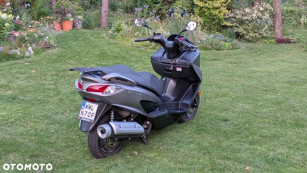 Suzuki Burgman - 3