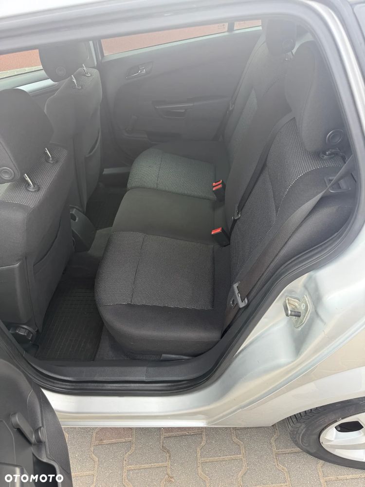 Opel Astra 1.7 CDTI - 20