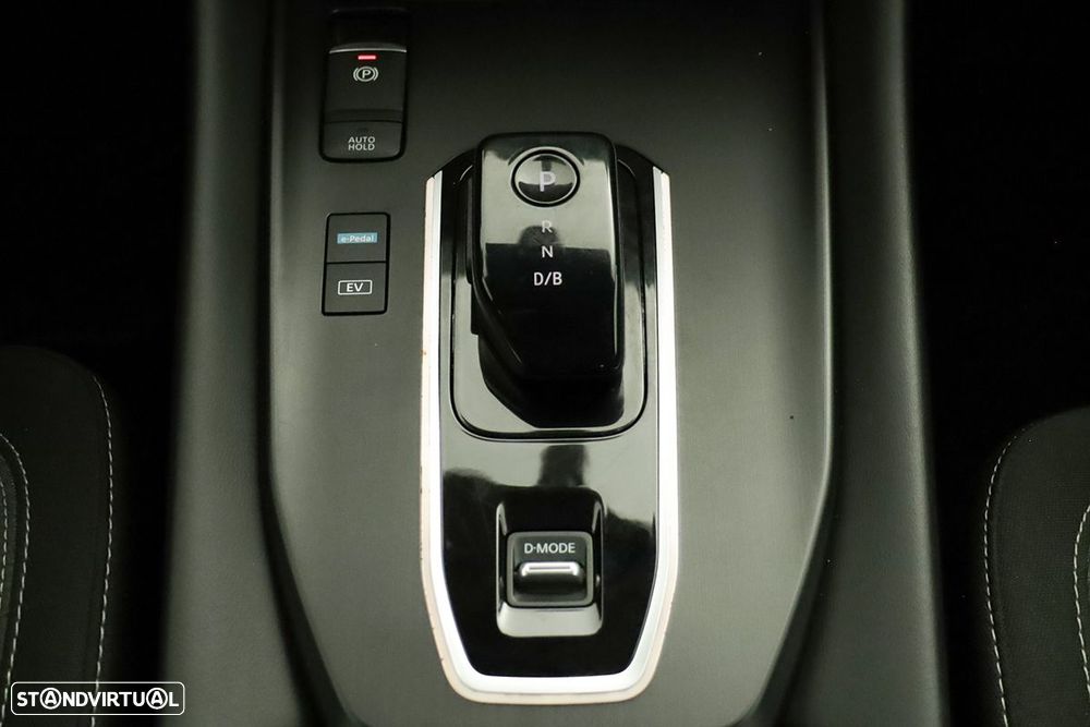 Nissan Qashqai 1.5 e-Power N-Connecta LED - 14