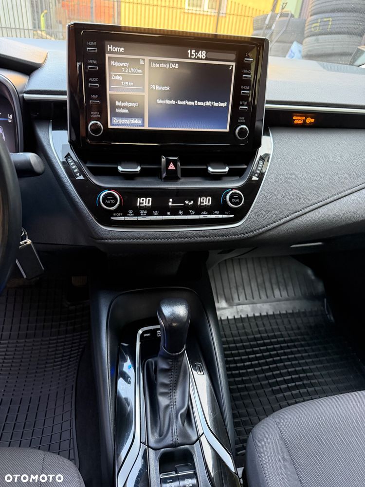 Toyota Corolla 1.5 Comfort MS - 12