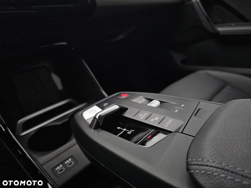 BMW X1 xDrive25e M Sport Edition - 12