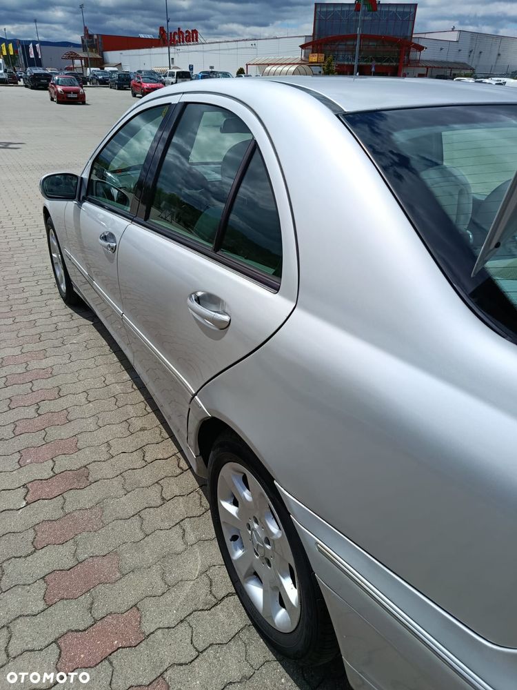 Mercedes-Benz Klasa C 180 Kompressor Automatik Avantgarde - 9