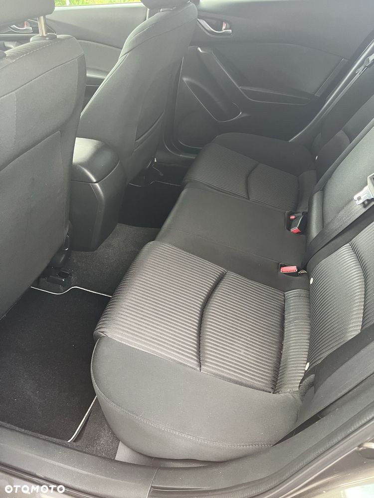Mazda 3 - 7