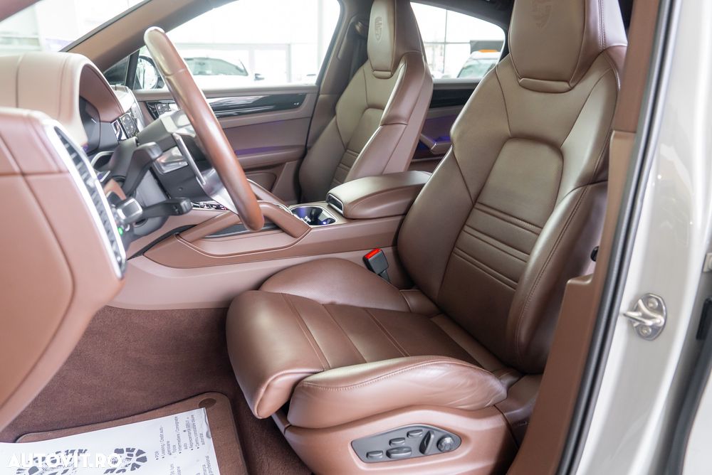 Porsche Cayenne Coupe E-Hybrid Tiptronic S - 27