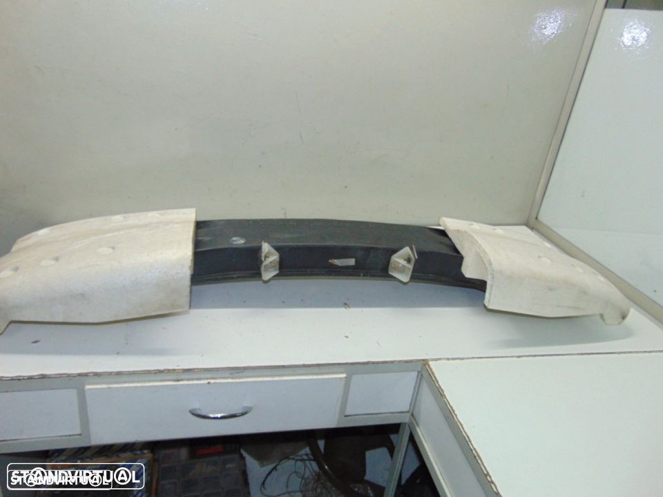 Mazda MX3 pára-choques traseiro - 5