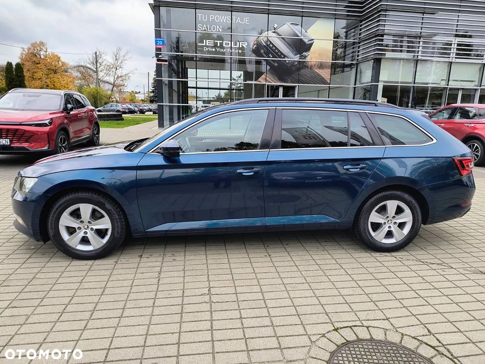 Skoda Superb 2.0 TDI Ambition DSG - 2