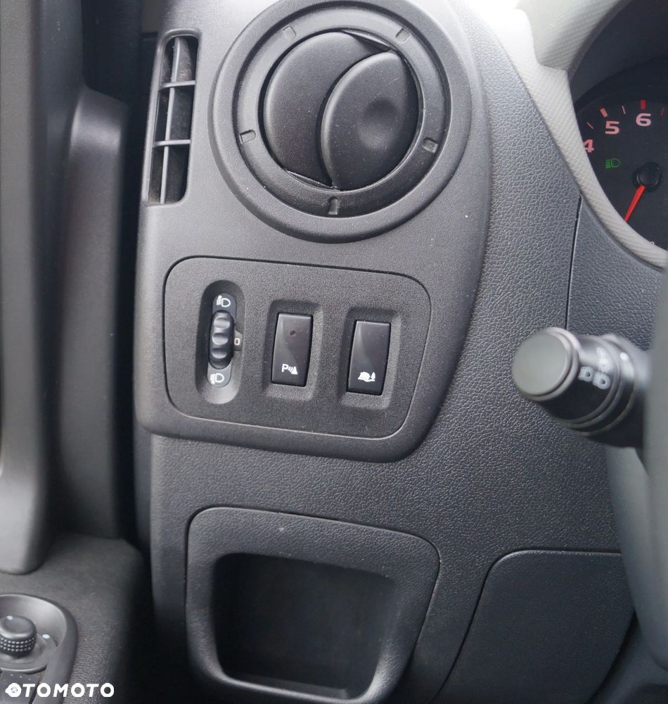 Renault Master - 24