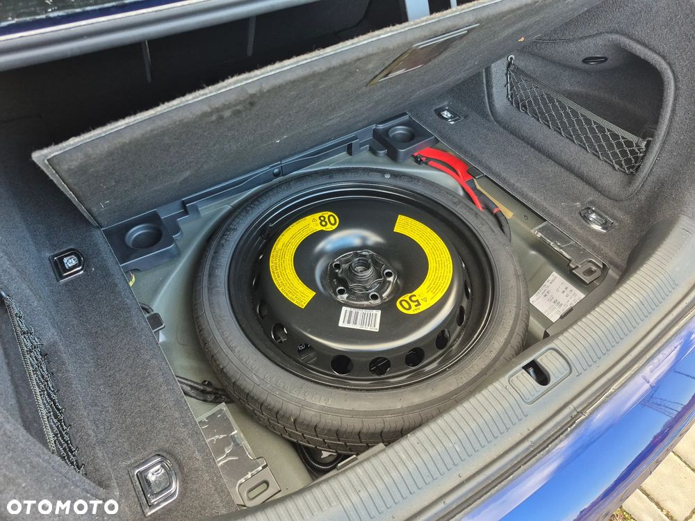 Audi A4 Limousine 40 TFSI quattro S tronic advanced - 25