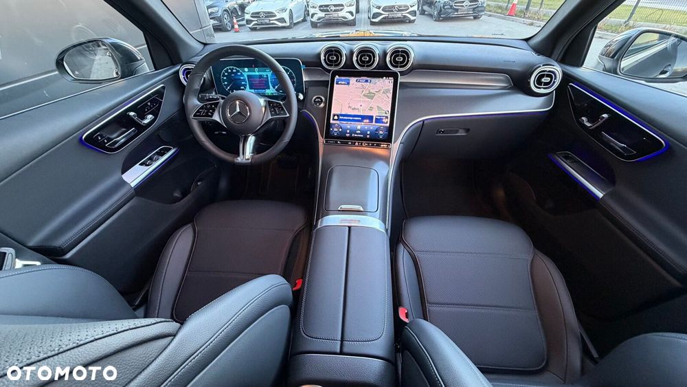 Mercedes-Benz GLC - 25
