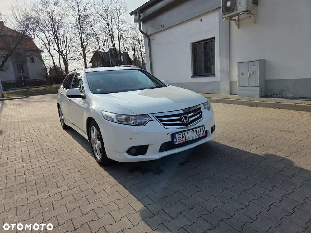 Honda Accord - 2