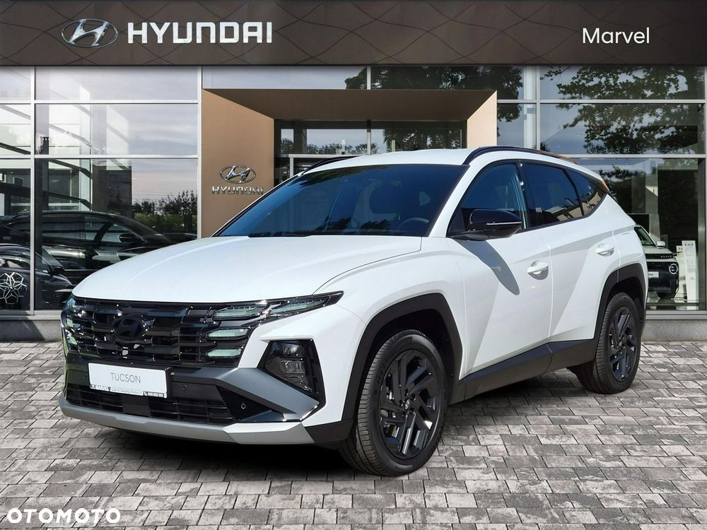 Hyundai Tucson 1.6 T-GDi HEV Smart Black 2WD - 2