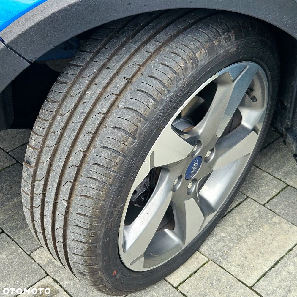 Ford Fiesta 1.0 EcoBoost S&S ACTIVE - 36
