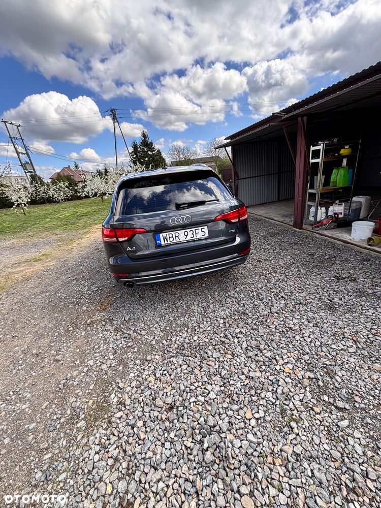 Audi A4 Avant 2016 photo 5