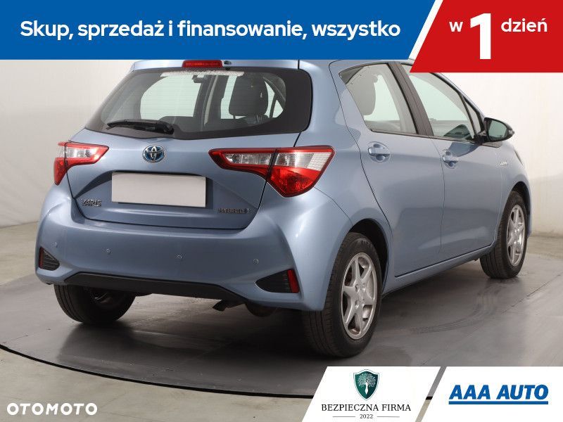 Toyota Yaris - 7