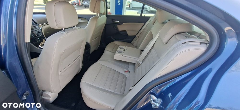 Opel Insignia 1.6 T Cosmo S&S - 23