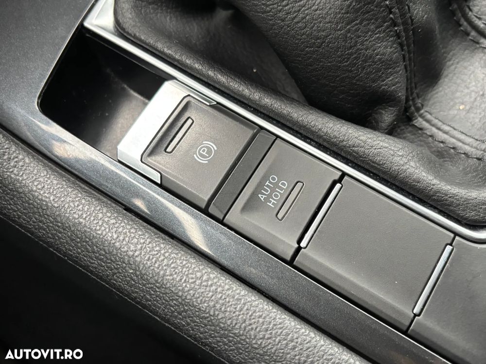 Volkswagen Tiguan 2.0 TDI SCR 4Motion DSG Comfortline - 32