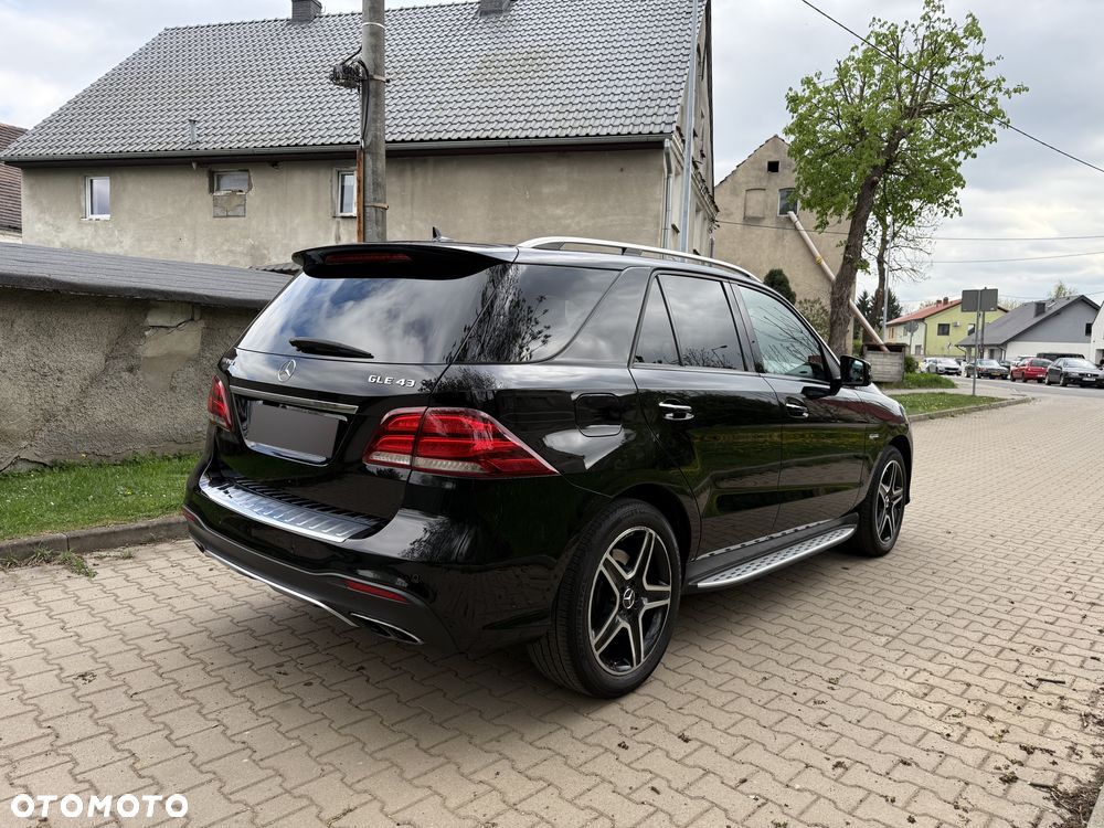 Mercedes-Benz GLE AMG 43 4Matic 9G-TRONIC AMG Line - 15