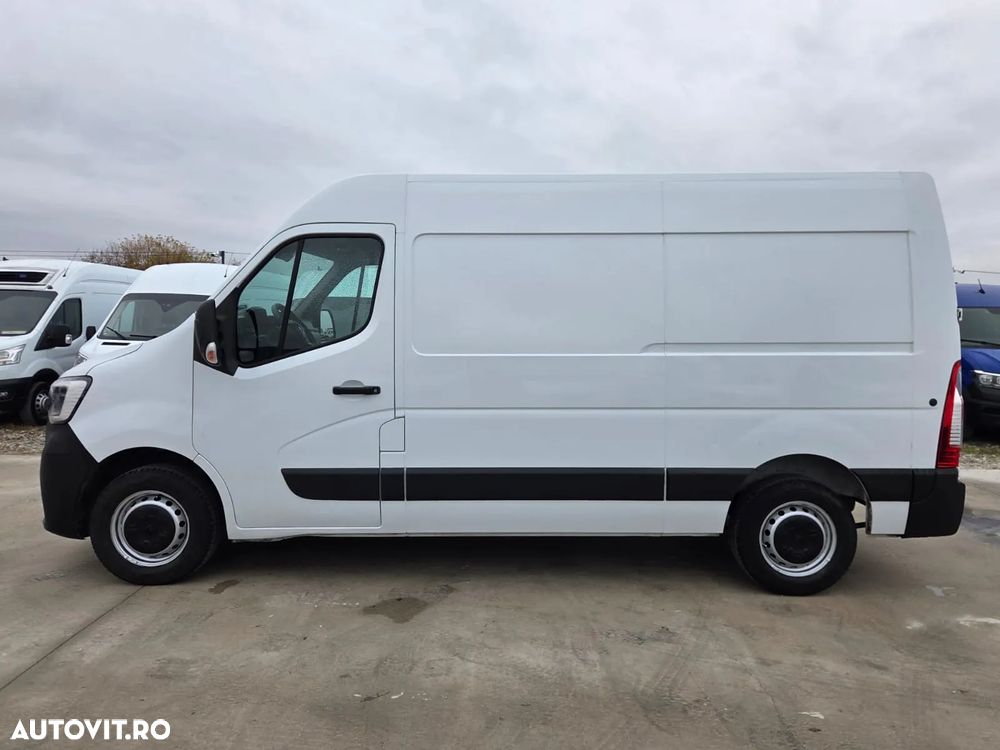 Renault New Master L2H2 - 9