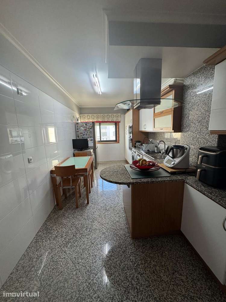 Apartamento t3 à venda - Urb Alto da Mira , Mina de Agua  Amadora - Grande imagem: 4/15