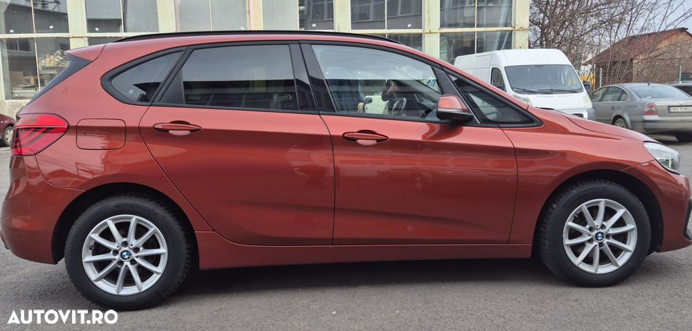 BMW Seria 2 218d Aut. Advantage - 6