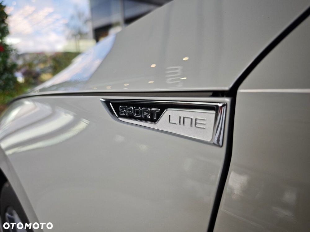 Skoda Superb 2.0 TDI SCR Sportline DSG - 9