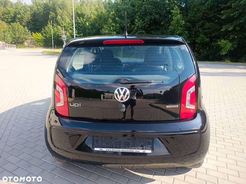 Volkswagen up! 1.0 beats - 6