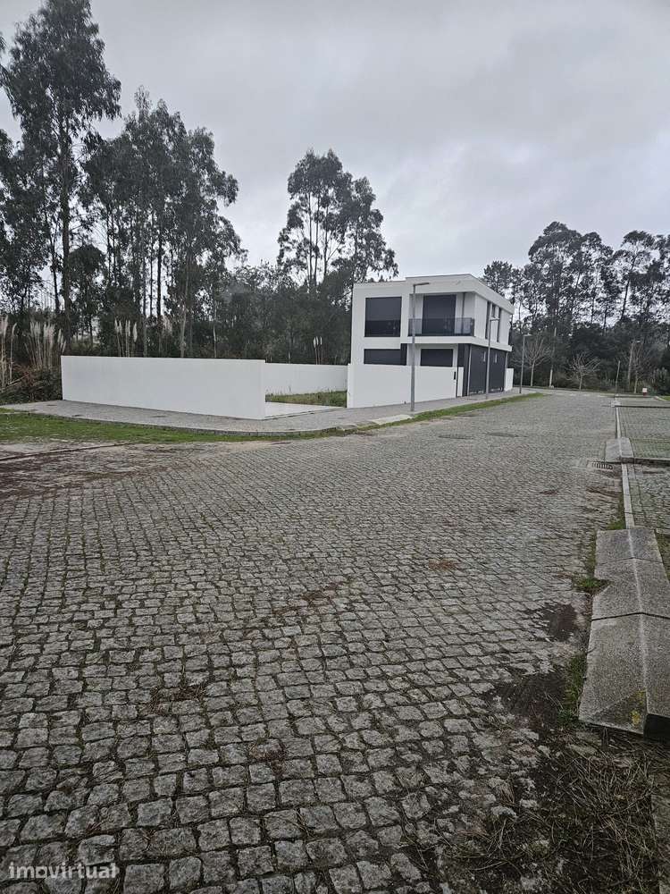Terreno para moradia - Grande imagem: 2/13