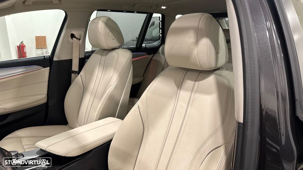 BMW 520 e Touring Aut. Luxury Line - 25