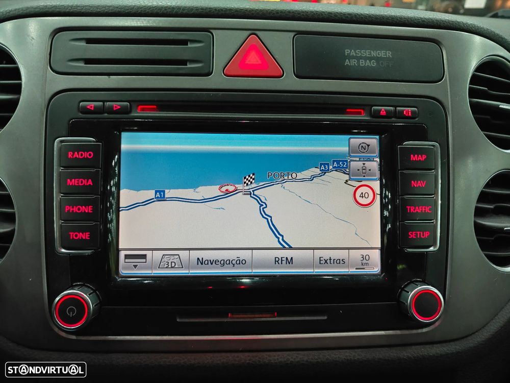 VW Tiguan 2.0 TDI Sport 4Motion - 18