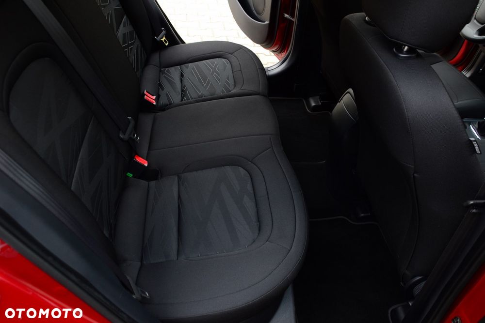 Kia Ceed - 25