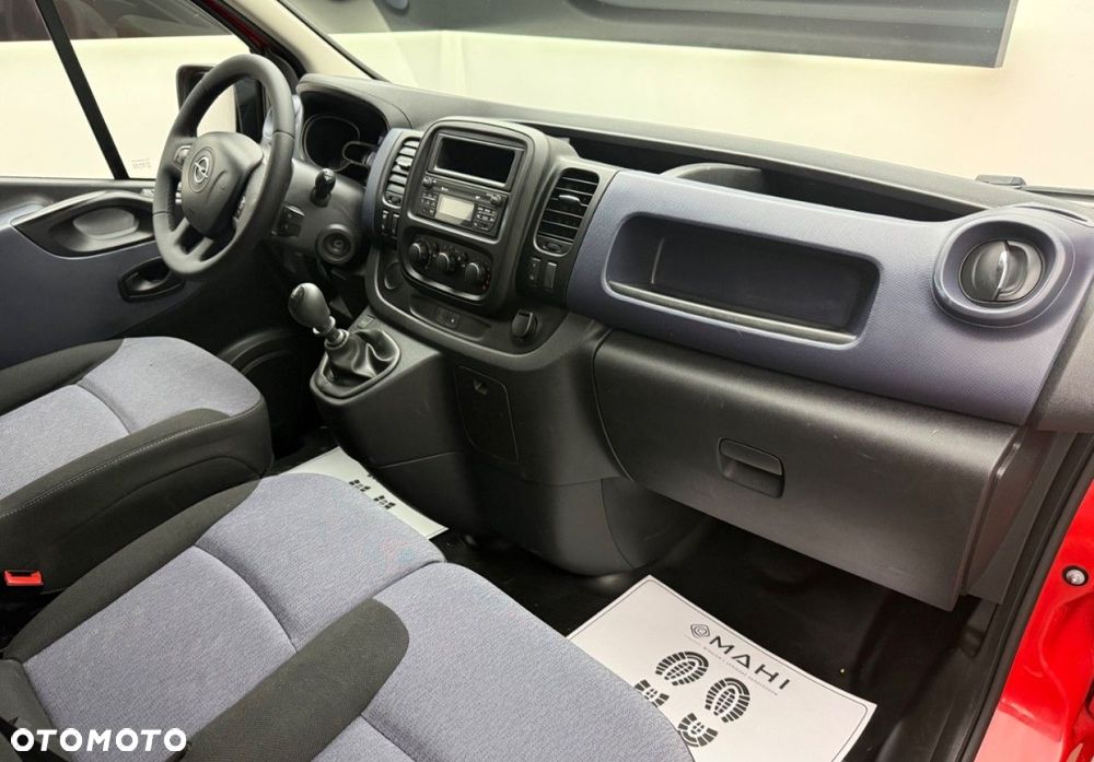 Opel Vivaro - 17
