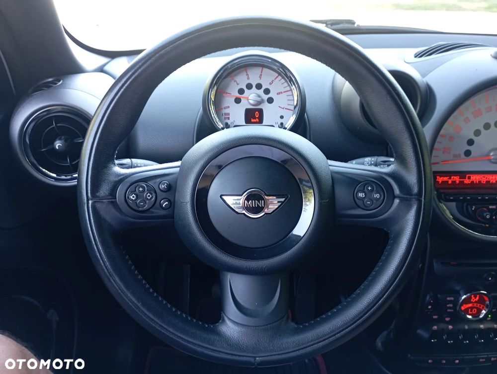 MINI Countryman Cooper D ALL4 - 12