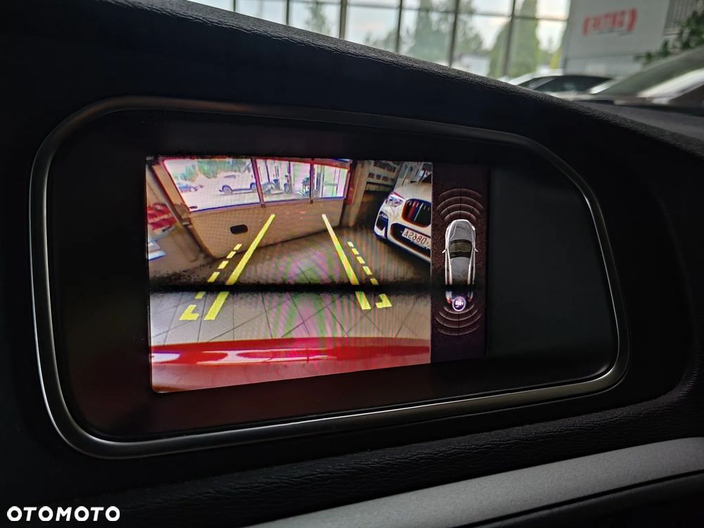 Volvo V40 D3 Drive-E Inscription - 8