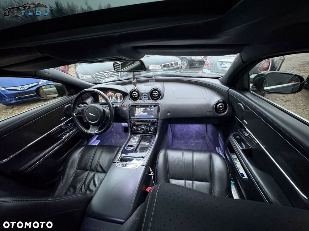 Jaguar XJ 3.0 D V6 Supersport - 33